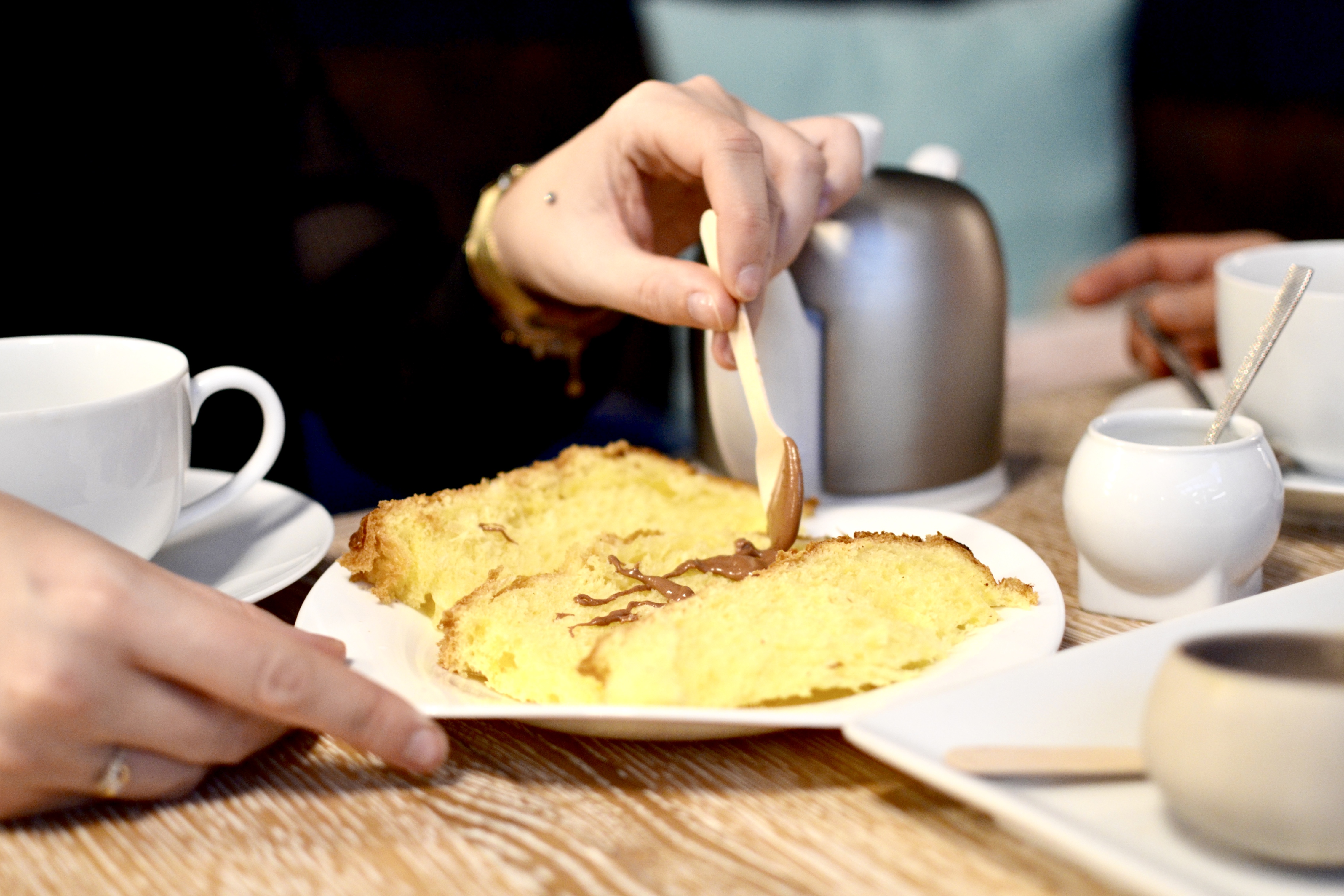 le continental tea time